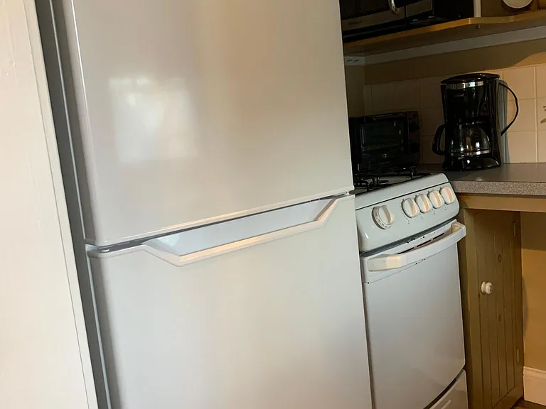7 Kerr Ave #2 — Photo 17
