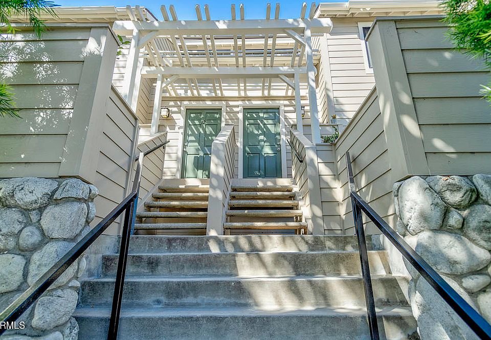 1st image of 883 Magnolia Ave APT 12