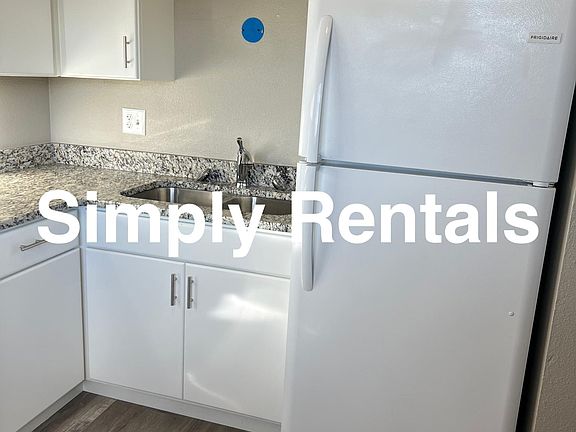 5th image of 1024 Chelwood Park Blvd NE #D