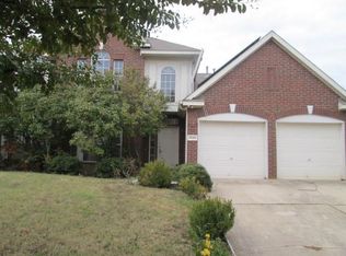 7949 Klamath Mountain Rd, Fort Worth, TX 76137