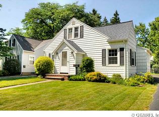 172 Hedgegarth Dr, Rochester, NY 14617