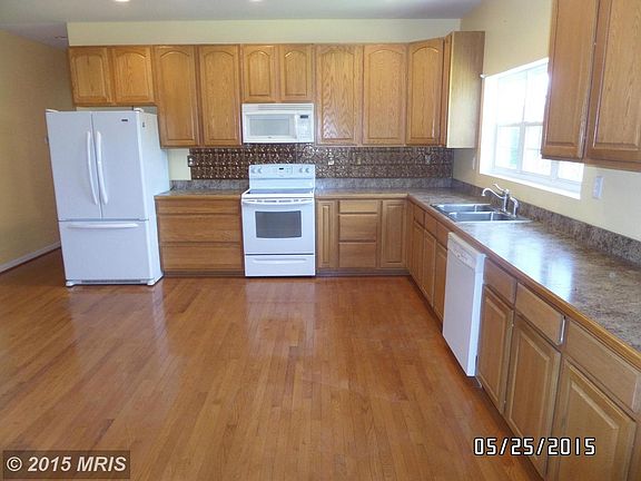 2nd image of 6220 Horton Ln