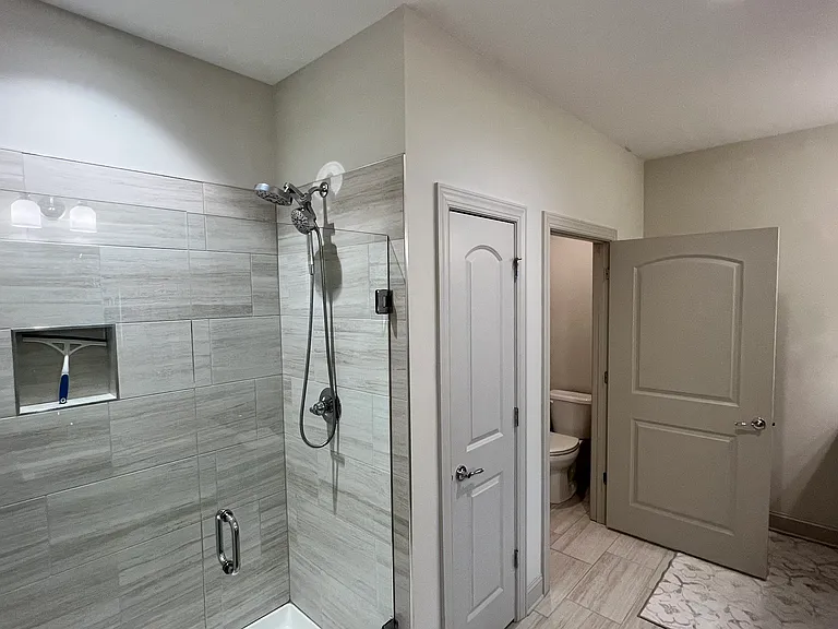 847 Wellstone Dr — Photo 24