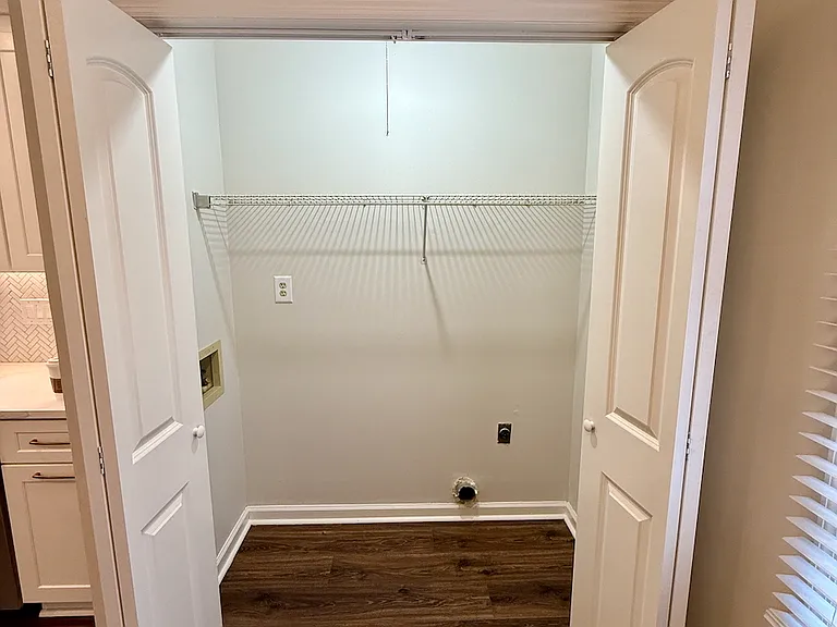 821 White Stag Ln — Photo 31