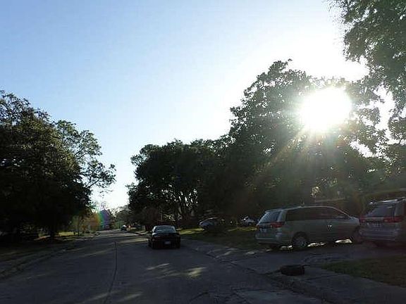 4th image of 807 W Ellaine Ave