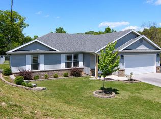 313 Windridge St, Branson, MO 65616