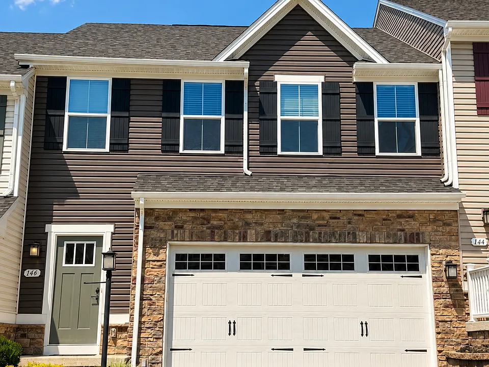 146 Black Oak Ln