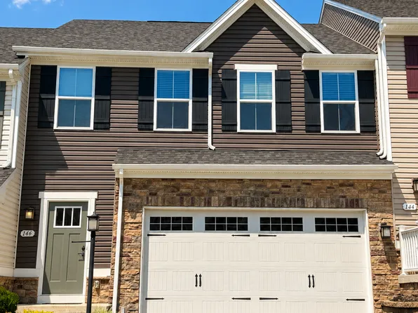 146 Black Oak Ln, Mc Donald, PA 15057