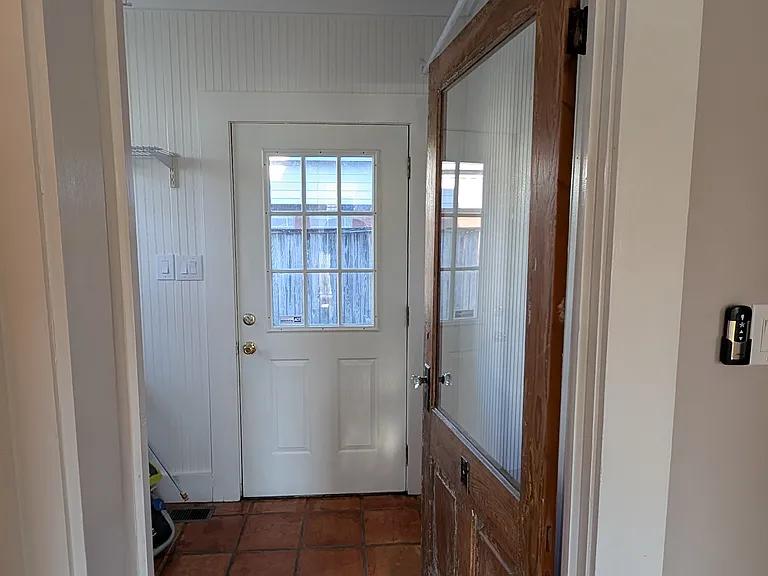 656 Saint Francis St — Photo 35
