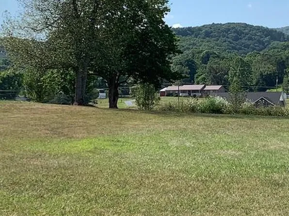 430 Shields Crossing Dr, Bean Station, TN 37708