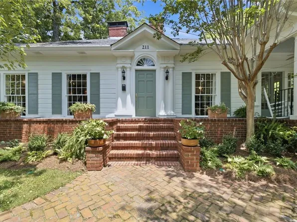 211 Freyer Dr NE, Marietta, GA 30060