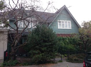 2006 34th Ave S, Seattle, WA 98144