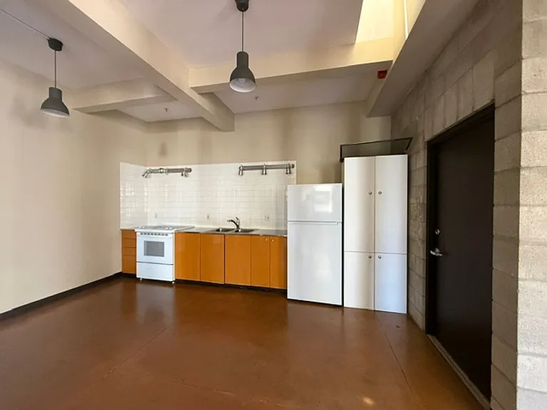 1526 India Street — Photo 3