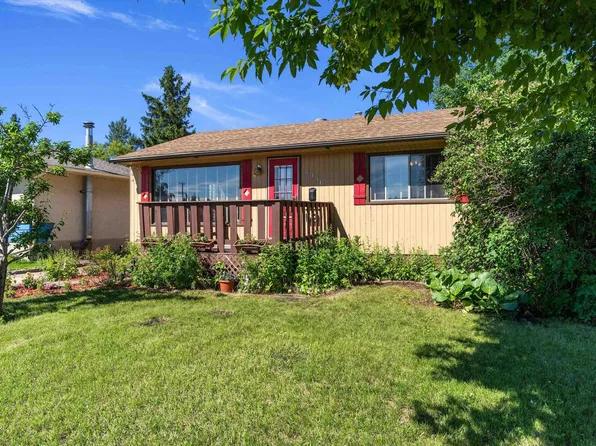 8936 154th St NW, Edmonton, AB T5R 1S8