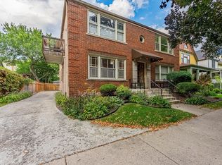 1038 Superior St APT 1W, Oak Park, IL