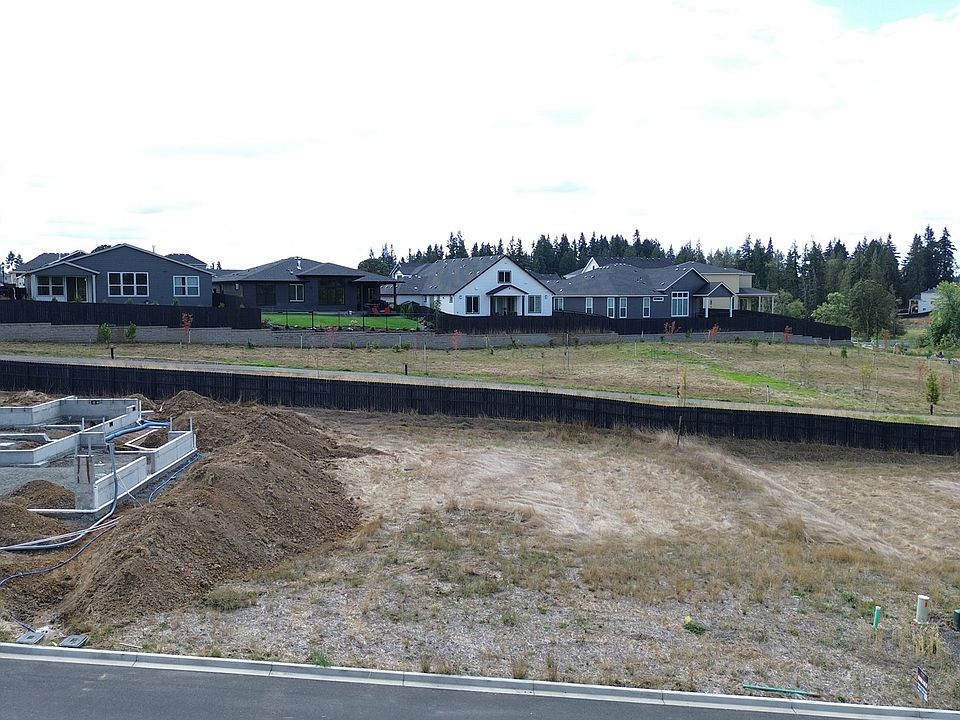 1st image of 4115 N 16th Way