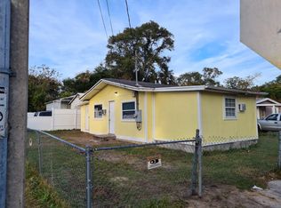 265 Bowlan St N, Jacksonville, FL 32211