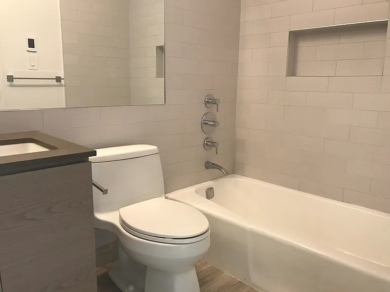201 E 86th St #5AA — Photo 5