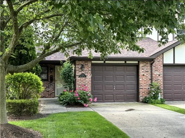 2334 Big Rock Rd, Allison Park, PA 15101