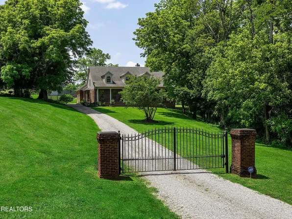 2939 River Rd, Loudon, TN 37774
