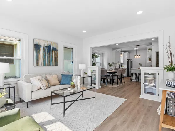 4032 10th Ave S, Minneapolis, MN 55407