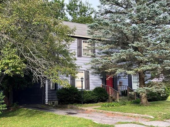 31 Grove St, Massena, NY 13662