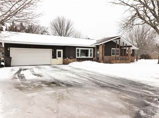 2902 Teal Ave, Wausau, WI 54401