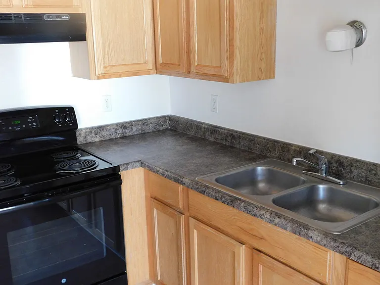 Kelso Vista Apartments — Photo 1