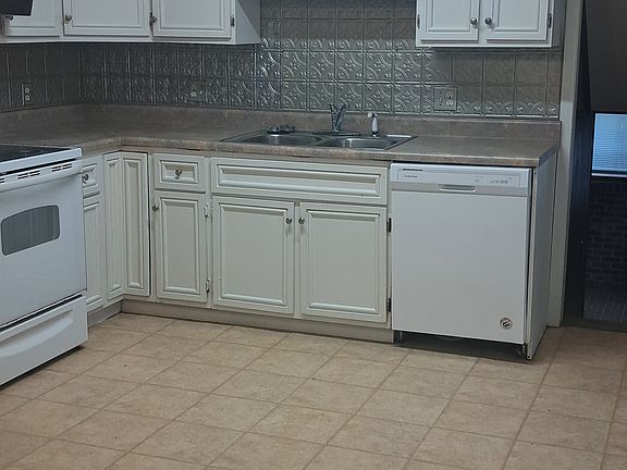 3rd image of (Undisclosed Address)