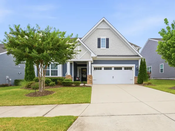 1009 Tamarisk Ln, Durham, NC 27703