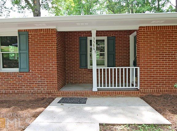 2nd image of 3586 Centerview Dr