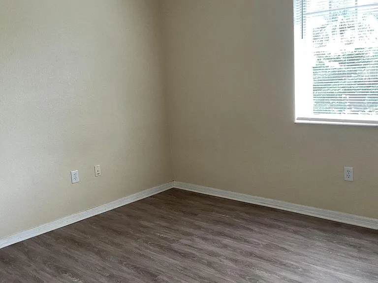 6418 Emerald Dunes W Garage #305 — Photo 9