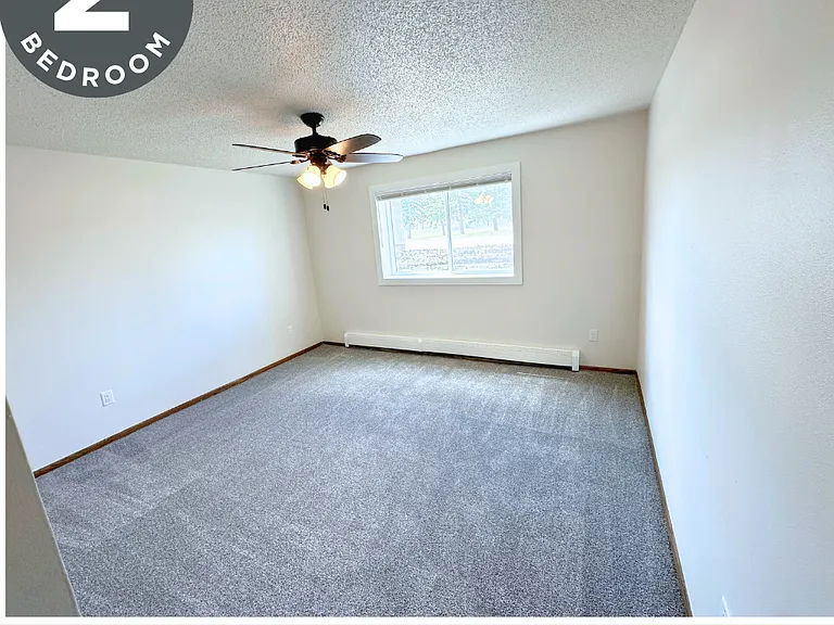 Parkview Apartments — Photo 61