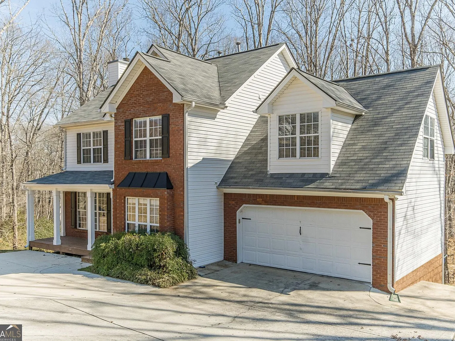 4 bed, 3.0 bath, 3085 sqft, $1,148 — Photo 4