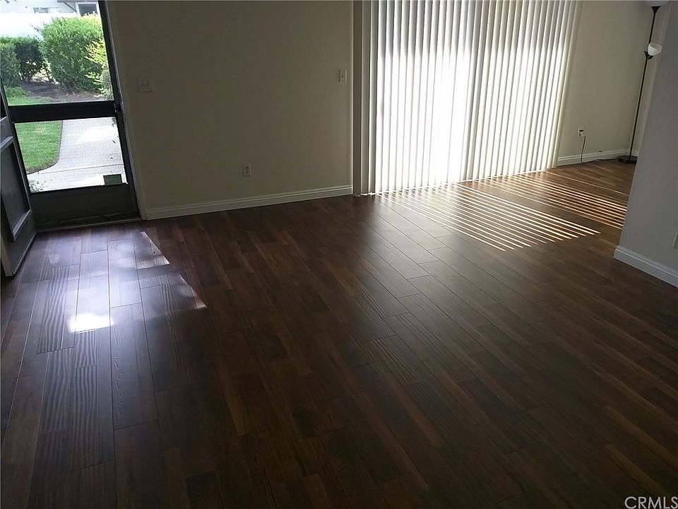 1st image of 1420 Forest Glen Dr #1