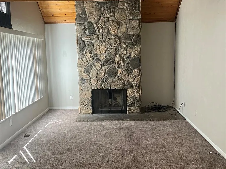 2435 S Xanadu Way #C — Photo 2