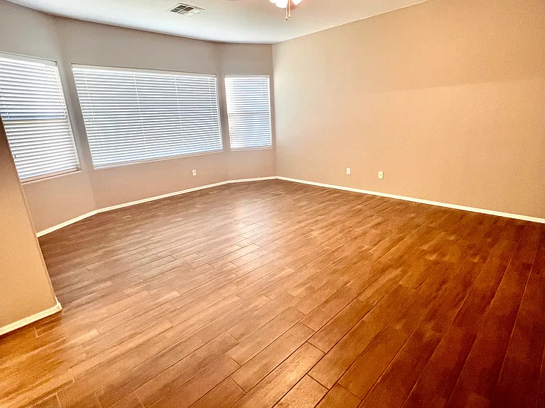8469 W Quail Track Dr — Photo 8
