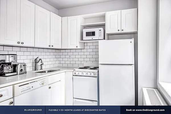 Rented by The Blueground | media 48