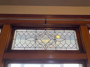 366 Maple St, Saint Paul, MN 55106