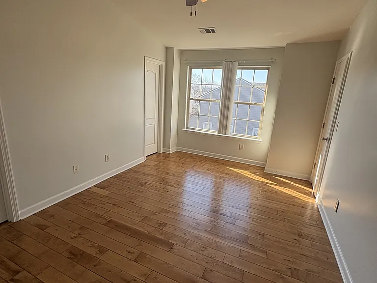 735 Tulip Grove Rd #303 — Photo 10