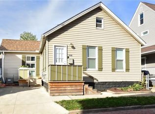2498 W 8th St, Cleveland, OH