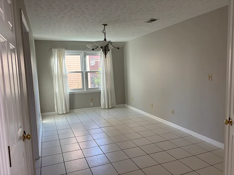 3753 White Pine Dr — Photo 8