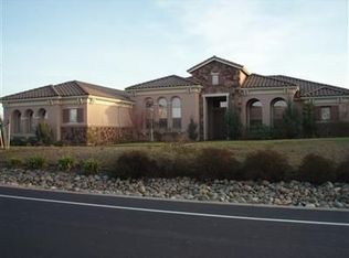 9980 Van Ruiten Ln, Elk Grove, CA 95624