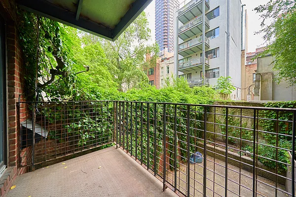 Rented by Living New York | media 7