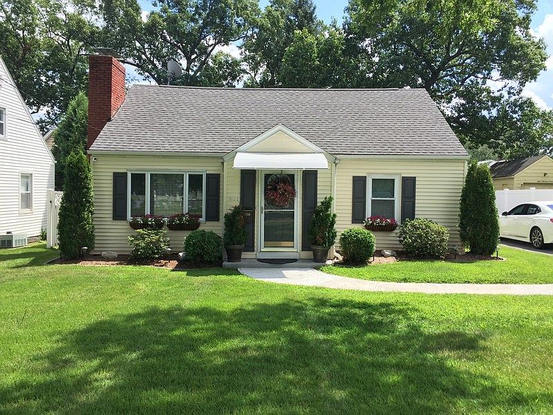 401 Kings Hwy, West Springfield, MA 01089 Zillow
