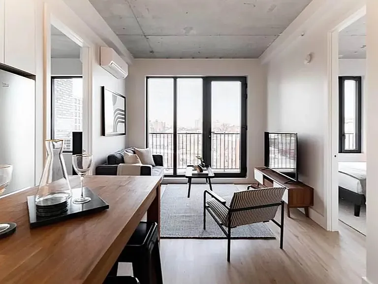 815 Flatbush Ave #305 — Photo 2
