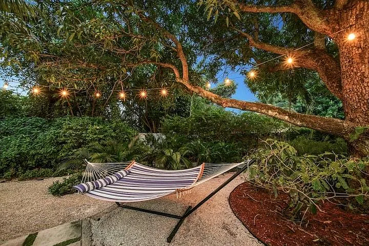 2 bed, 1780 sqft, $4,000 — Photo 3