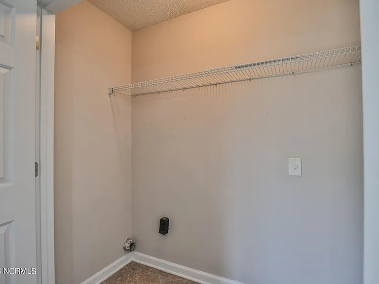 4001 Banister Loop — Photo 14