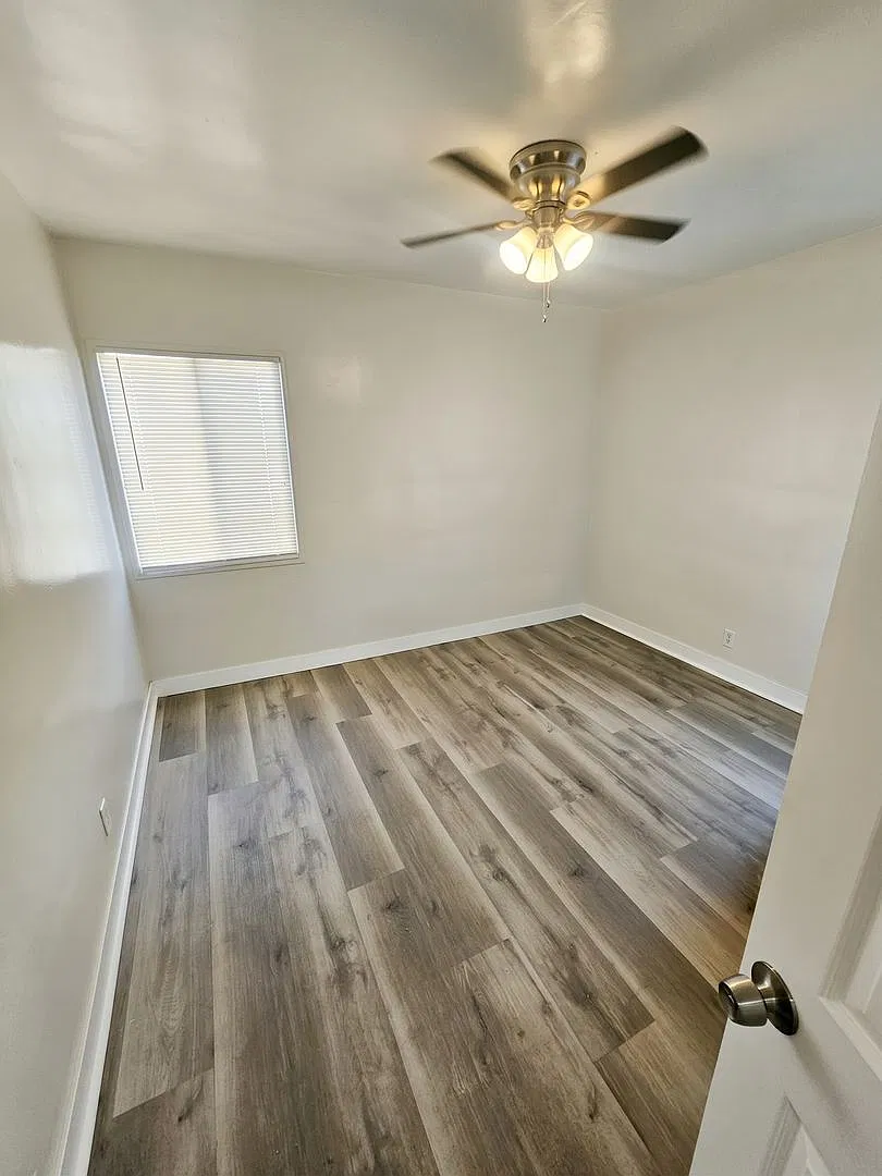 20600 S. Western Ave — Photo 4