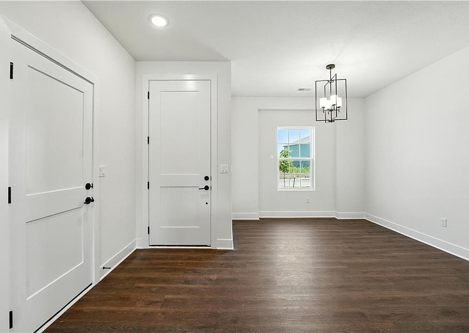 1st image of 17671 Jubilee St